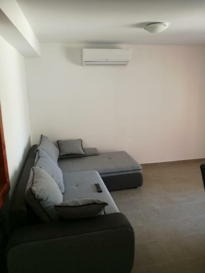 Ana Apartment Sveti Filip i Jakov Exterior photo
