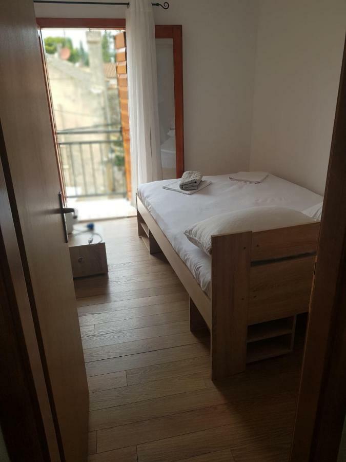 Ana Apartment Sveti Filip i Jakov Exterior photo